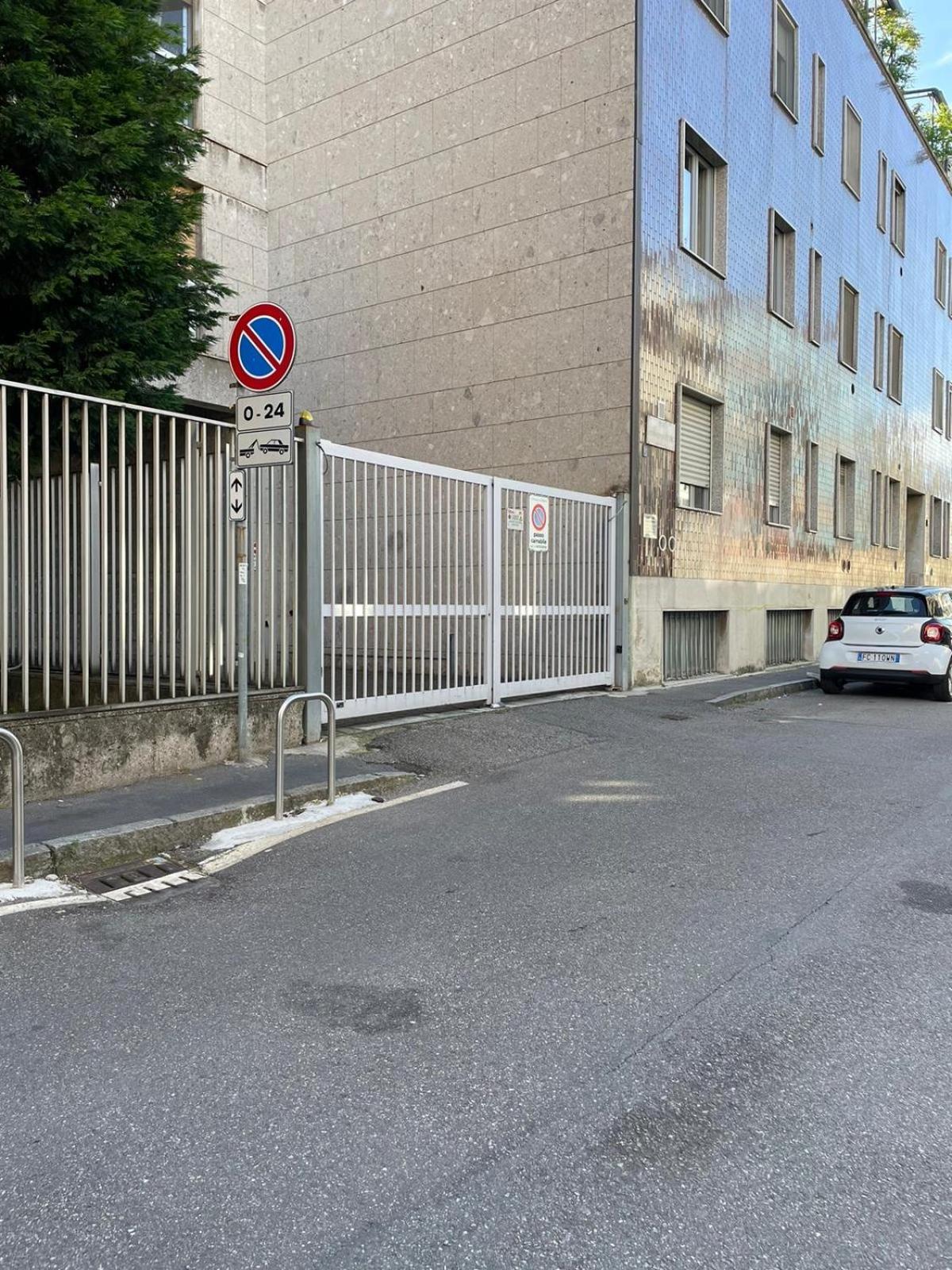 Morivione Apartment - Bocconi Free Parking Milan Extérieur photo